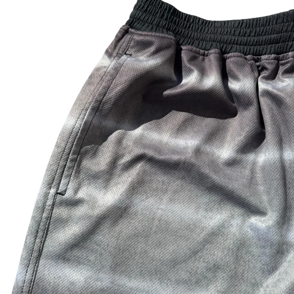 Hurley Men’s Gray Striped Short Size Small